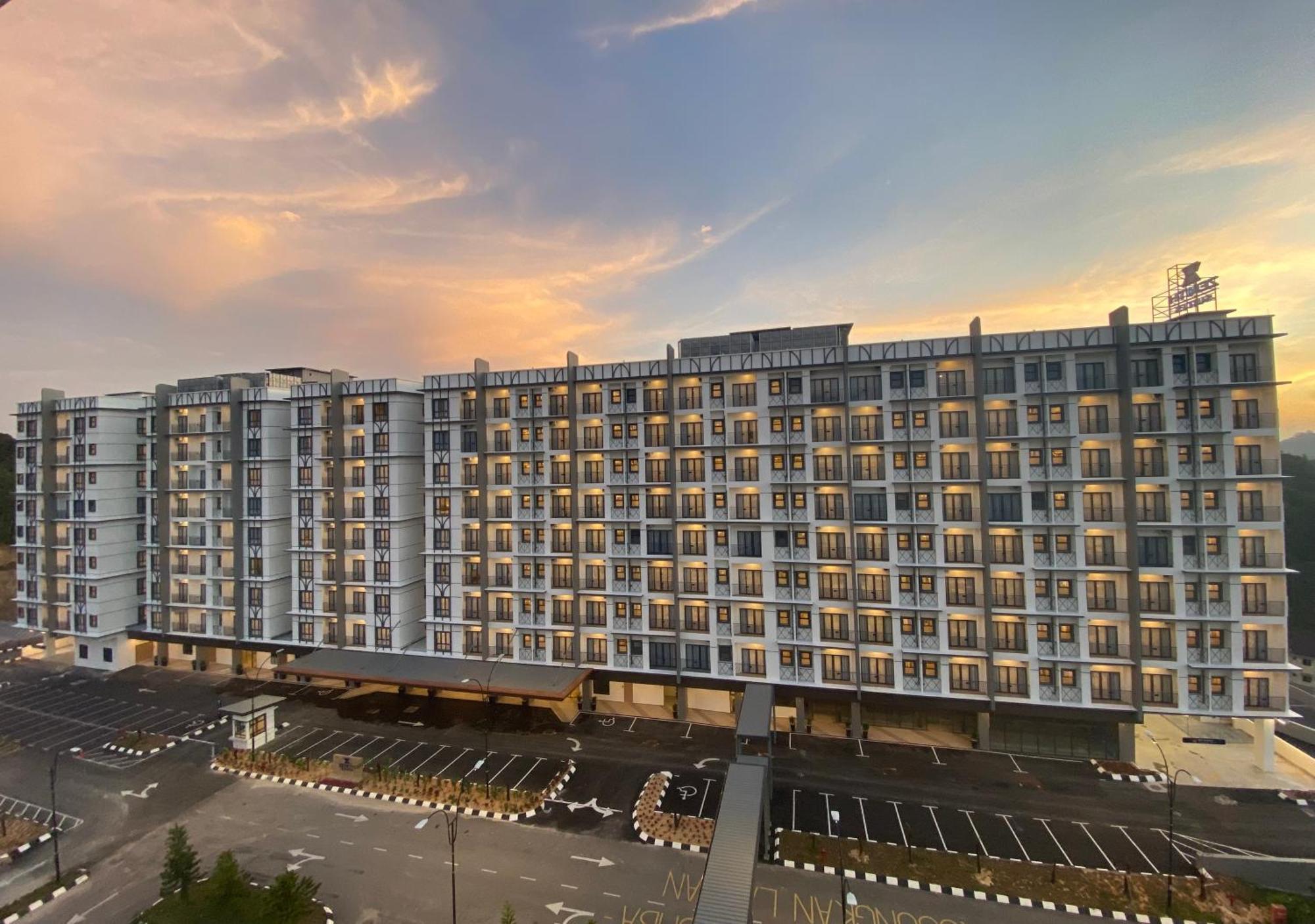 Zenith Suites Cameron Tanah Rata Buitenkant foto